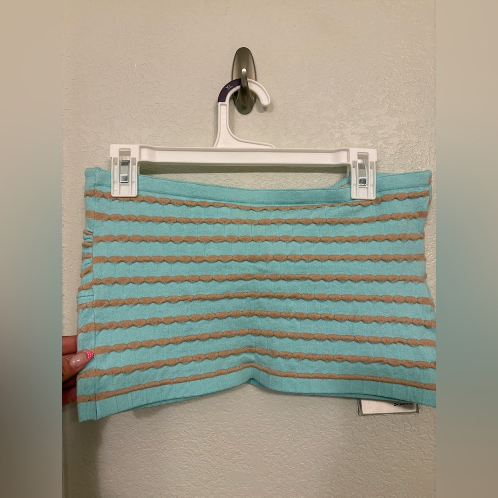 NWT AERIE Tube Top - Picture 3 of 3